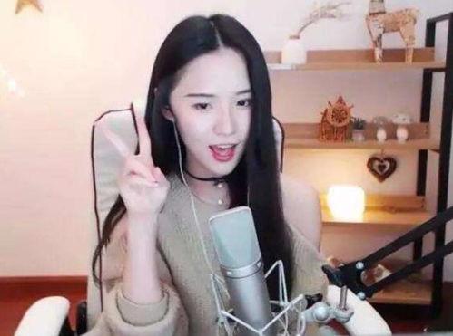 吃黄油讲娱乐吃瓜的主播  第2张